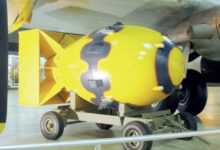القنبلة الذرية الرجل البدين في المتحف الوطني للقوات الجوية الأميركية – (المصدر)