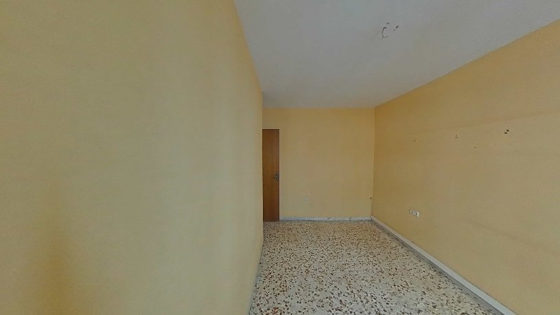 Piso de 110m² en calle Berenguel, Almería