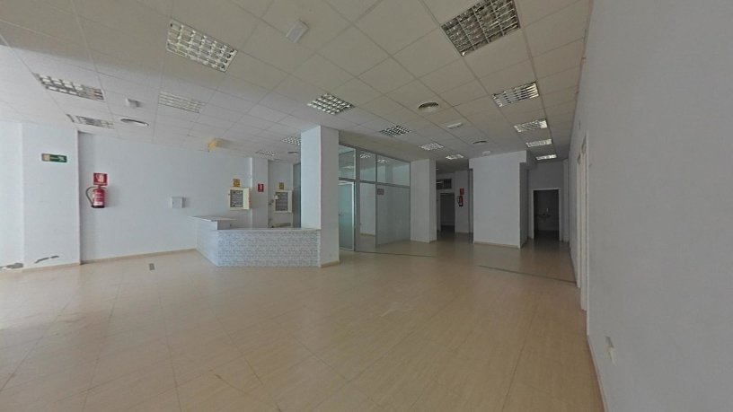 303m² Commercial premises on park Nicolas Salmeron Esquina C/ Cuco, Almería
