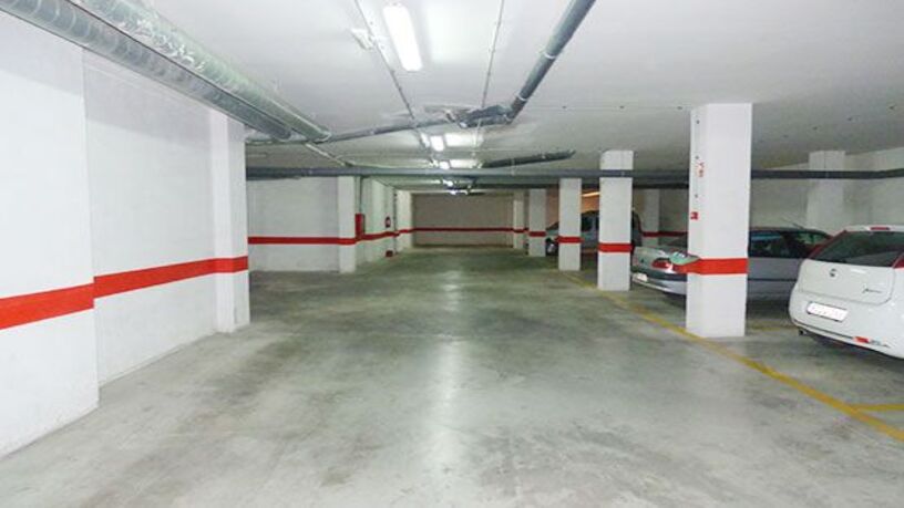 Plaza de garaje de 14m² en calle Reyes Catolicos. Acceso Por C/pizarro, S/n, Roquetas De Mar, Almería