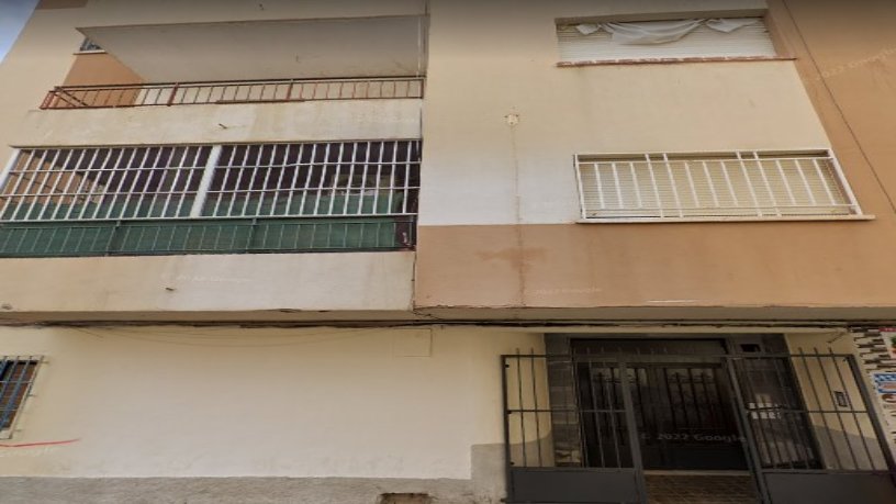 Piso de 114m² en calle Agua Amarga, Almería