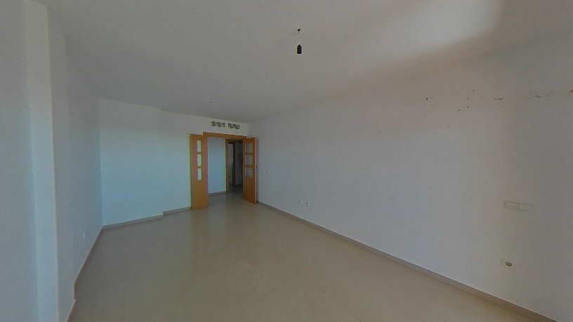 Piso en venta en calle Antonio Pintor Edif. Albatros, Roquetas De Mar, Almería