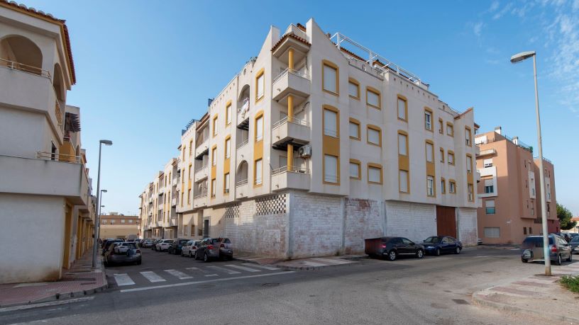 Piso de 73m² en calle Montilla, Edif. Villa Marina, Roquetas De Mar, Almería