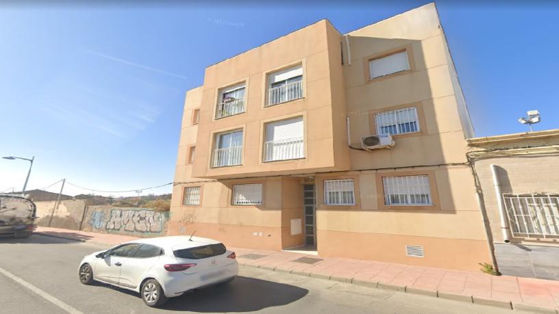 115m² Flat on street Alhadra, Almería