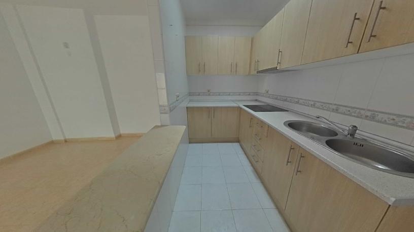 Piso de 85m² en calle Almirante, Ejido (El), Almería