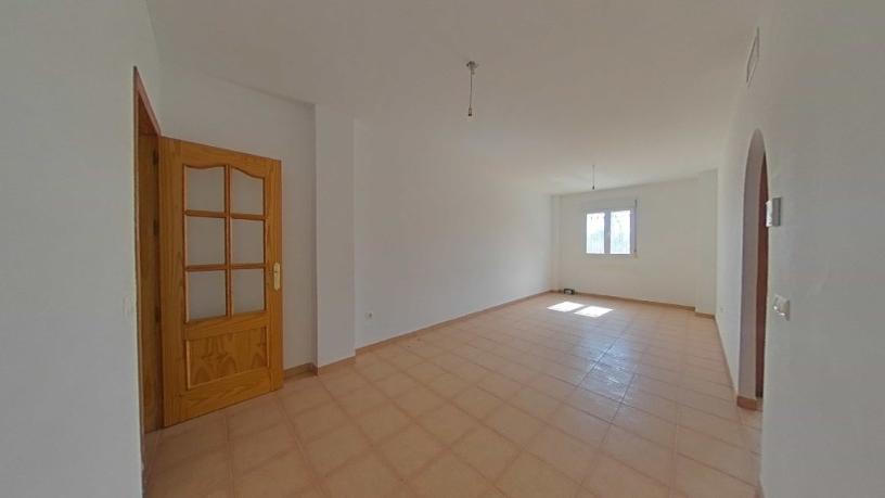 Piso de 90m² en calle San Jose Barranco Esq. C/alfareria, Cuevas Del Almanzora, Almería