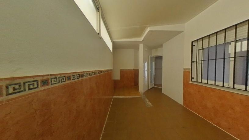 Piso de 81m² en calle Nicaragua, Roquetas De Mar, Almería