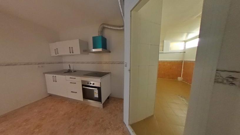 Piso de 81m² en calle Nicaragua, Roquetas De Mar, Almería