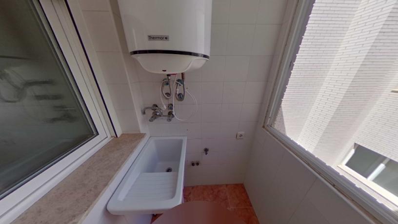 106m² Flat on avenue Albuñol, Roquetas De Mar, Almería