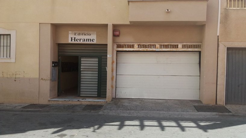 Plaza de garaje en calle General Castaños, Roquetas De Mar, Almería