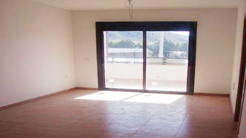 101m² Flat on avenue Del Estudiante, Berja, Almería