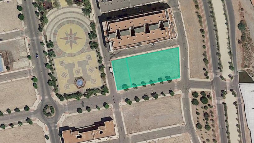 Suelo urbano de 2032m² en calle Santa Fe (Cb), Vícar, Almería