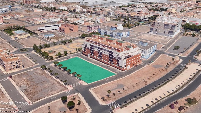 Suelo urbano de 2032m² en calle Santa Fe (Cb), Vícar, Almería