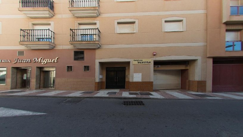 Plaza de garaje en calle Armada Española, Roquetas De Mar, Almería