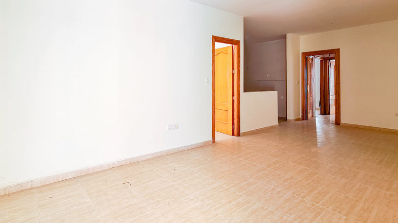 Maison jumelée de 93m² dans rue Olivo, Huércal-overa, Almería