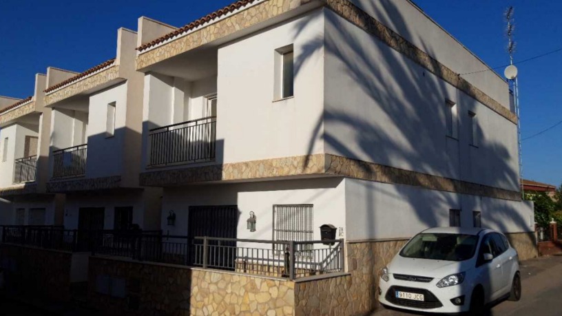 Chalet pareado de 97m² en calle Olivo, Huércal-overa, Almería