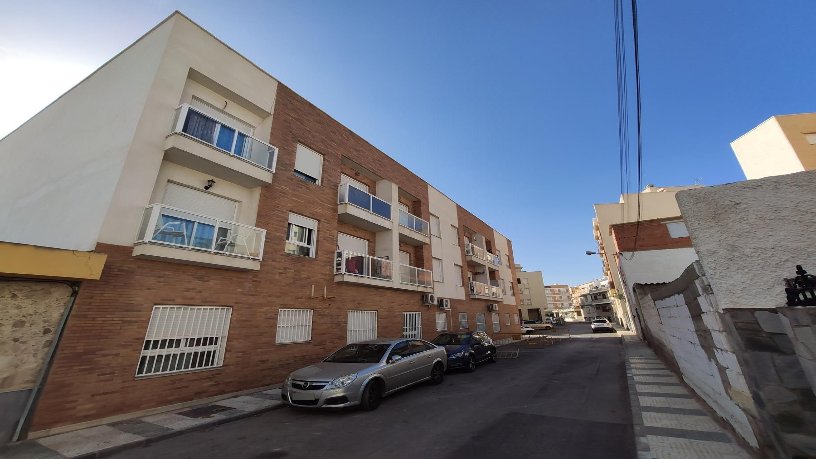 Plaza de garaje de 26m² en calle San Miguel 1, Roquetas De Mar, Almería