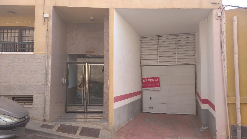 Parking space on street Malpica 2, Viator