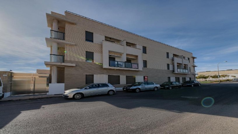 Plaza de garaje de 22m² en calle Sierra Nevada N^1 Y N^3 Y Lirio Pasionaria Y Jacinto, Vícar, Almería