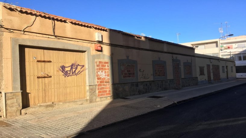 Terrain urbain de 518m² dans rue Caceres (E), Ejido (El), Almería