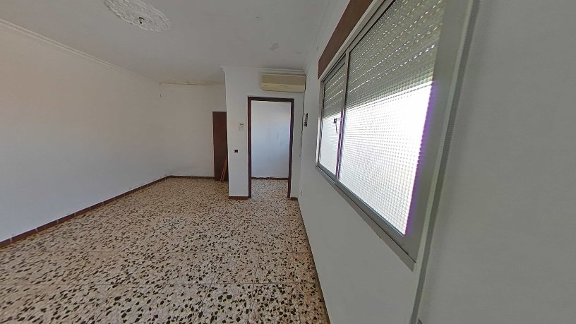 Piso de 95m² en calle Capricornio, Jerez De La Frontera, Cádiz