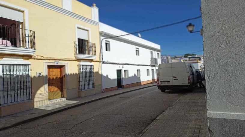 Piso de 111m² en calle Del Boquete Del Tio Parrao, Villamartín, Cádiz