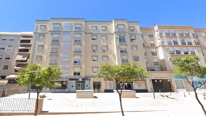 Piso de 79m² en calle Ruiz Zorrilla, Algeciras, Cádiz