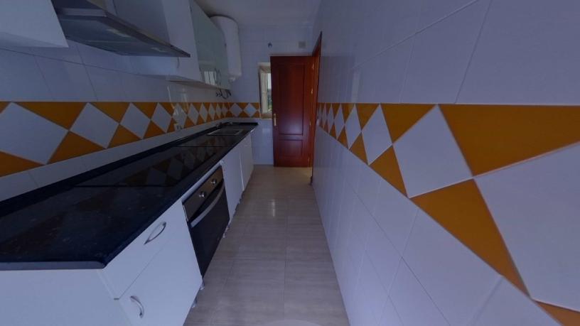 Piso de 61m² en calle Lubet, Cádiz