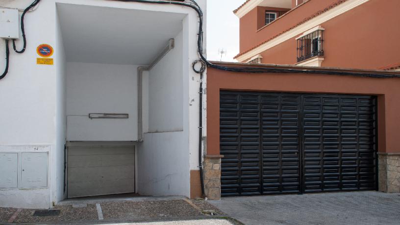 Plaza de garaje de 28m² en calle Hilarion Eslava, Línea De La Concepción (La), Cádiz