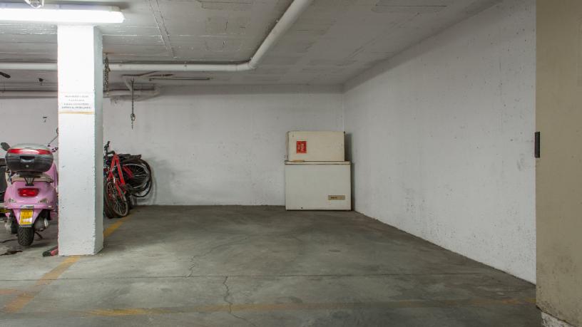 28m² Parking space on street Hilarion Eslava, Línea De La Concepción (La), Cádiz