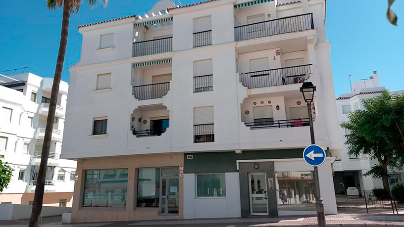 Local comercial de 92m² en avenida Sevilla, Rota, Cádiz