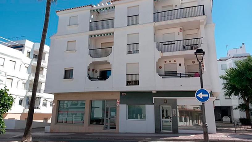 92m² Commercial premises on avenue Sevilla, Rota, Cádiz