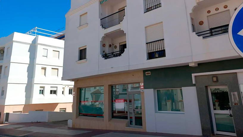 92m² Commercial premises on avenue Sevilla, Rota, Cádiz