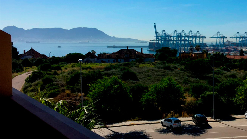 Piso de 85m² en urbanización Denominado   Edificio Omega 3, Algeciras, Cádiz