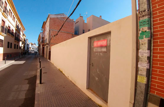 Others on street Alhama, Lucena