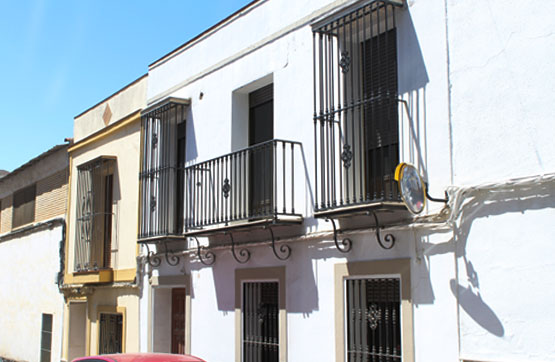 Casa  en calle Nueva, Aguilar De La Frontera