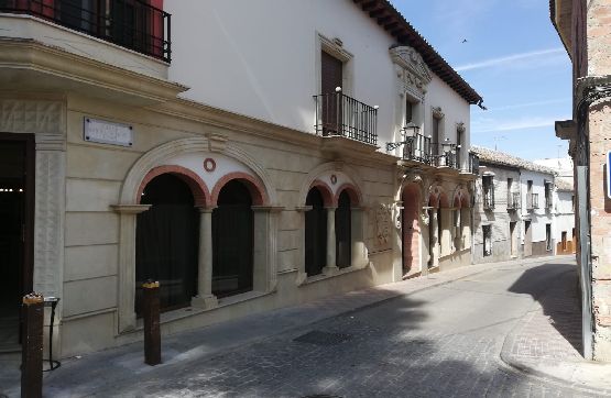 Local comercial de 115m² en calle Conde De Oropesa, Montemayor, Córdoba