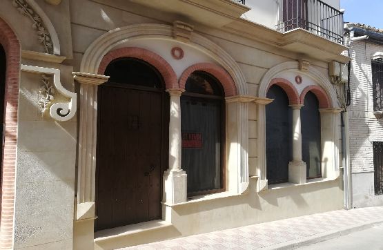 Local comercial de 115m² en calle Conde De Oropesa, Montemayor, Córdoba