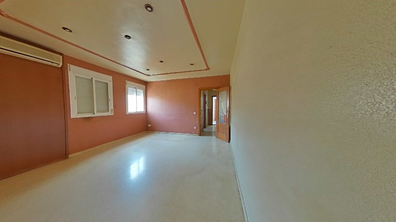 111m² Flat on street Elena Maristany, Priego De Córdoba, Córdoba