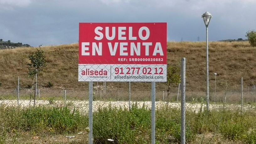 Suelo urbano de 1576m² en avenida De La Libertad, Lucena, Córdoba