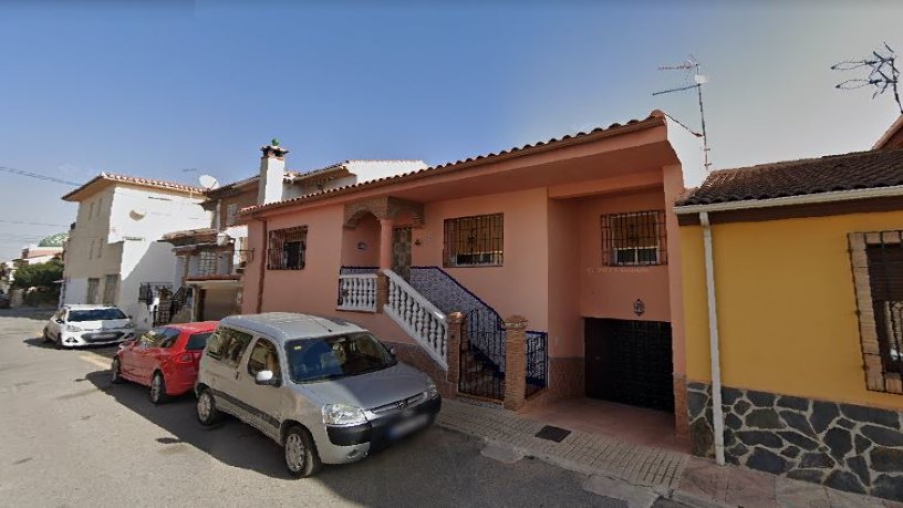 215m² Townhouse on street Avicena, Gabias (Las), Granada