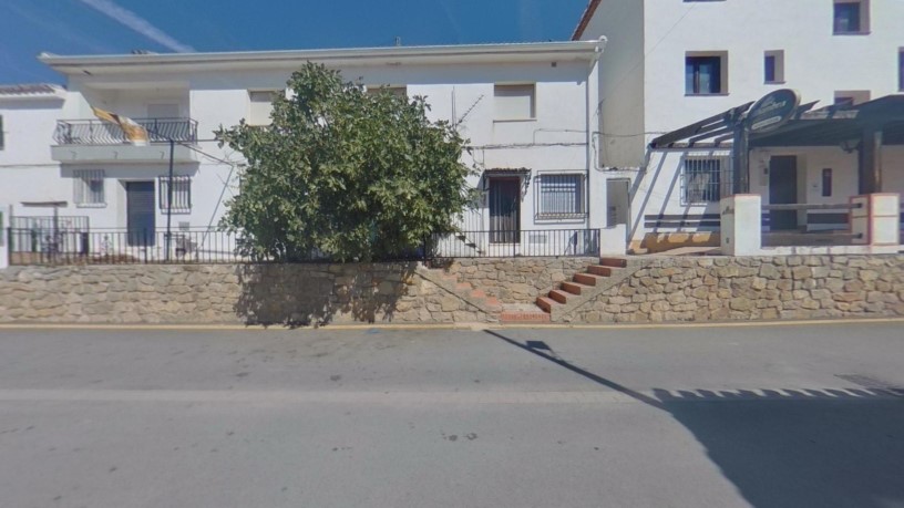 Casa en parcela Agustinos, Quéntar