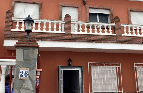 Townhouse on street Azahar, Granada