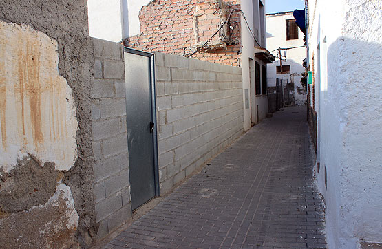 Others  on street Jardines, Gójar