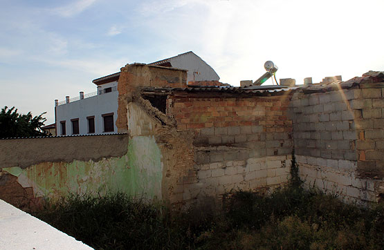 Others on street Jardines, Gójar