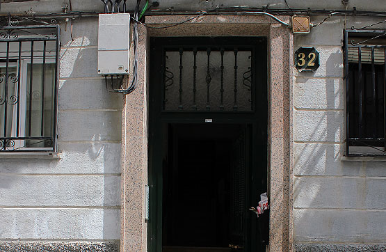 Flat in street Arzobispo Guerrero, Granada