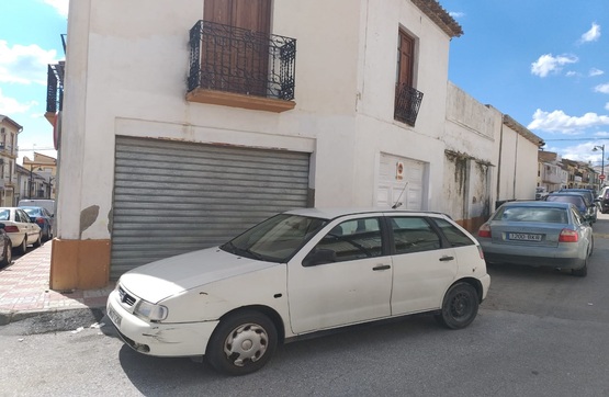 House on street Nueva, Pinos Puente