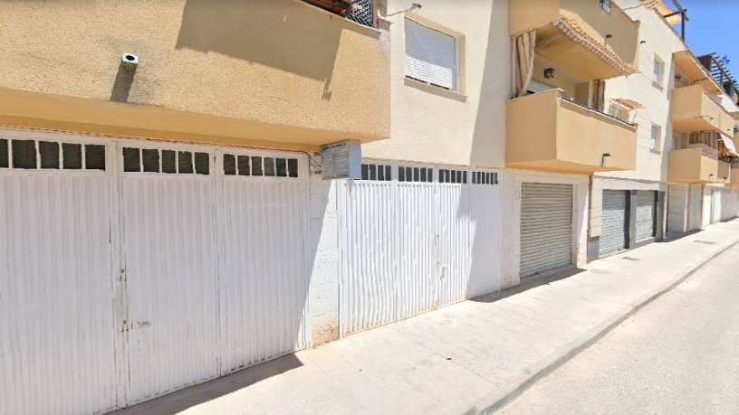 Piso de 154m² en calle Mariana Pineda, Calicasas, Granada