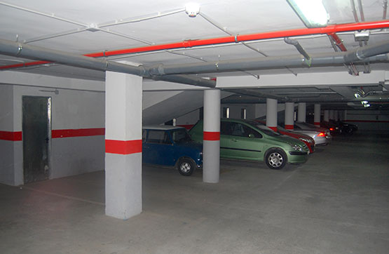 Plaza de garaje de 25m² en calle Diego De Guadix, Guadix, Granada