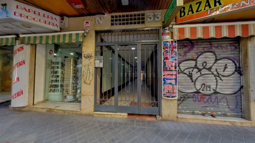 Piso de 271m² en calle San Juan De Dios, Granada